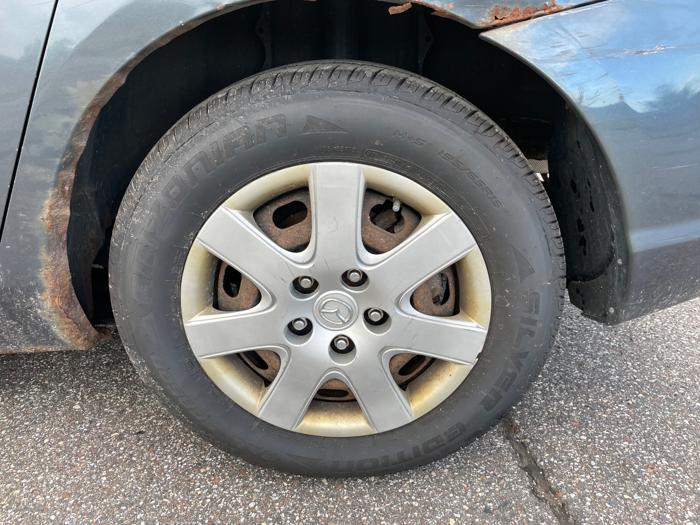 2009 mazda mazda3 i-sport-4-door with 120487 miles for sale near elk-river, minnesota 5fbbf5f0315f4adf8dc7ebe1a1b5e30f.jpeg