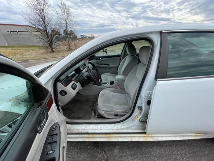 2010 chevrolet impala lt with 225202 miles for sale near elk-river, minnesota 5fd4694ac6b946b191b856cf0da010ba.jpeg