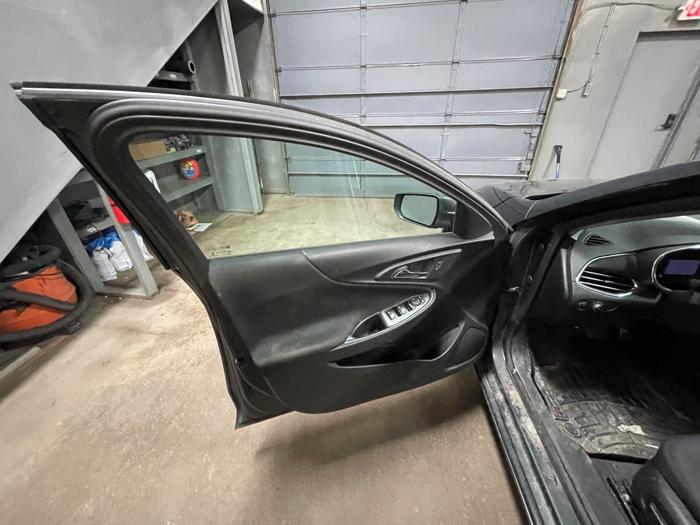 2017 chevrolet malibu hybrid with 170615 miles for sale near elk-river, minnesota 5ff66b40dc114522b3b674f6995c94a8.jpeg