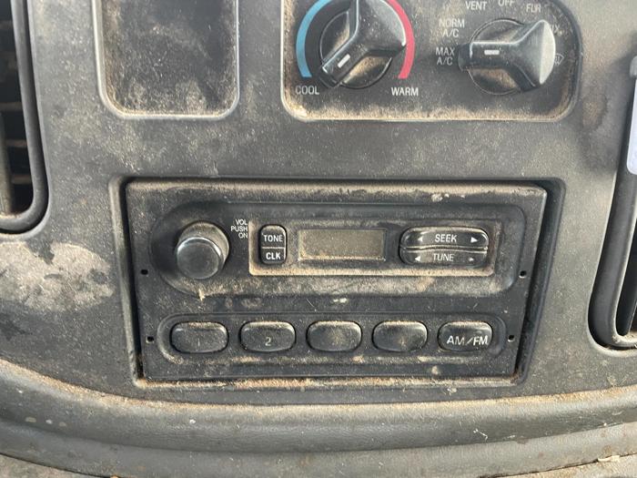 2004 ford e-350 with 195489 miles for sale near elk-river, minnesota 60100494a6b74f6ebeb8b7466b9837f5.jpg