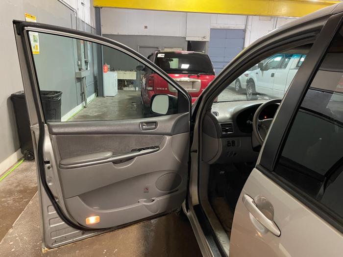 2006 toyota sienna le-7-passenger with 187836 miles for sale near elk-river, minnesota 6029ab19c5c4478d864874eee0a7b82b.jpg