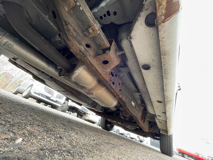 2016 chevrolet express 2500-cargo with 196702 miles for sale near new-hope, minnesota 602e37bfb50848fe8216e02e4a79c19c.jpeg