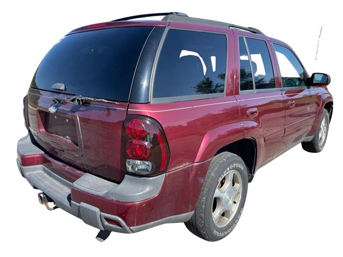 2005 chevrolet trailblazer ls-4wd with 165889 miles for sale near elk-river, minnesota 604502ced5974efeb892e115ab84c553.jpg