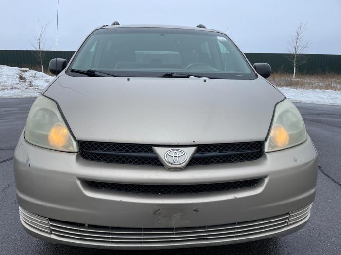 2004 toyota sienna le,ce with 177599 miles for sale near elk-river, minnesota 6056ff708d284c84a2a6c59ef7d3afdb.jpg