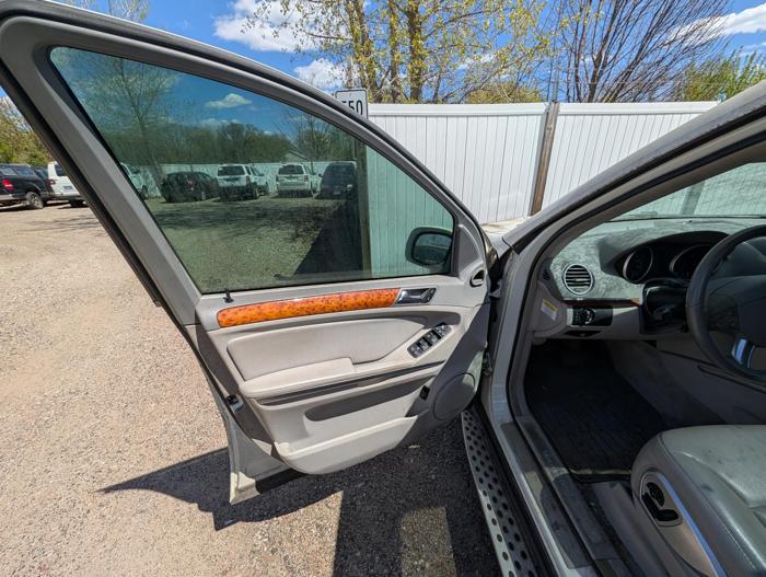 2008 mercedes-benz gl-class gl450 for sale near elk-river, minnesota 606a3a8b92de407c8a4d4e1e321d012c.jpg