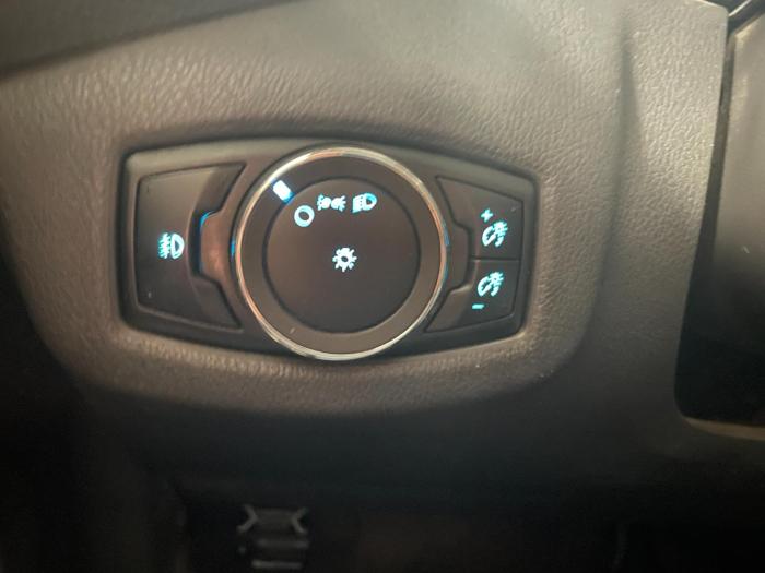 2014 ford transit-connect xlt with 139616 miles for sale near elk-river, minnesota 60a0e10ffe2247f6a8bb467000ba77cc.jpg