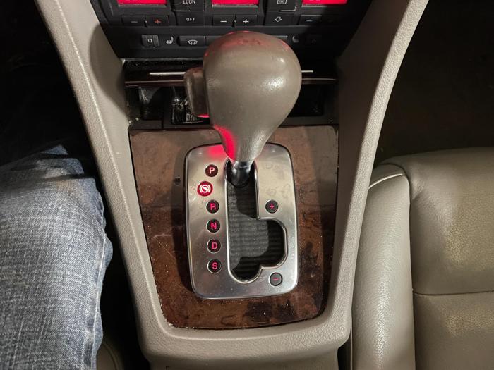 2008 audi a4 2.0t-quattro with 171941 miles for sale near elk-river, minnesota 60a69bfcf52b4995b2d1e24f684113ea.jpg