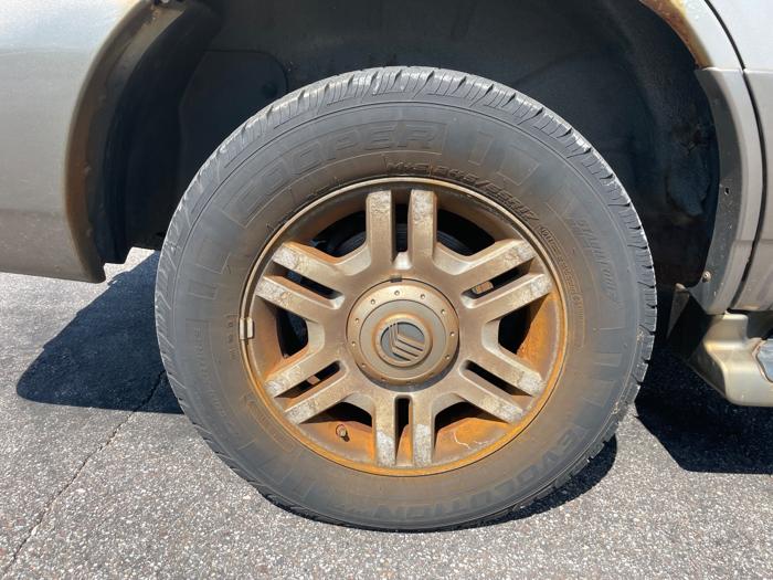 2004 mercury mountaineer convenience-4.6l-awd with 144653 miles for sale near elk-river, minnesota 60a7a69dbff443e1af2a036e3689cc3f.jpeg