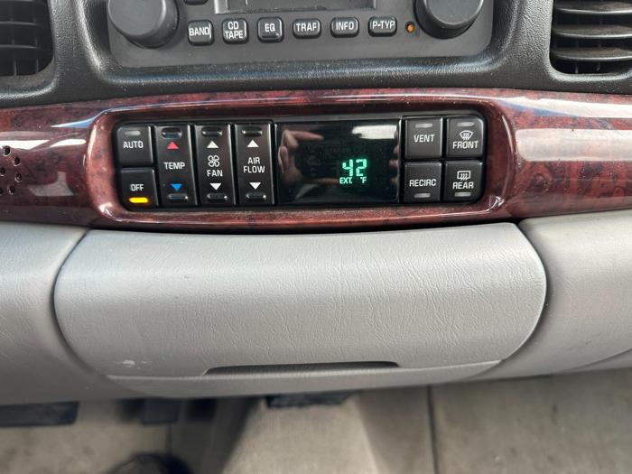 2005 buick lesabre limited with 144074 miles for sale near elk-river, minnesota 60bc24107817469bbe3b22de9a3f3bc2.jpg