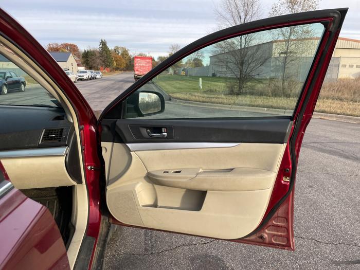 2011 subaru outback 2.5i with 205834 miles for sale near elk-river, minnesota 60bdb092e1fc407ca035339e7b4bf3e1.jpeg