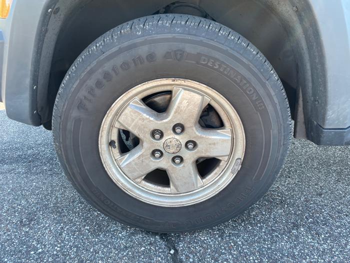 2006 jeep liberty sport-4wd with 171846 miles for sale near elk-river, minnesota 60c0b53b5efd47d88ce3b4273e552288.jpeg