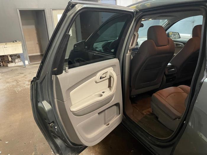 2010 chevrolet traverse lt with 207584 miles for sale near elk-river, minnesota 60d3b1f6fe7c4f2cb8b23ba15cbac1a0.jpg