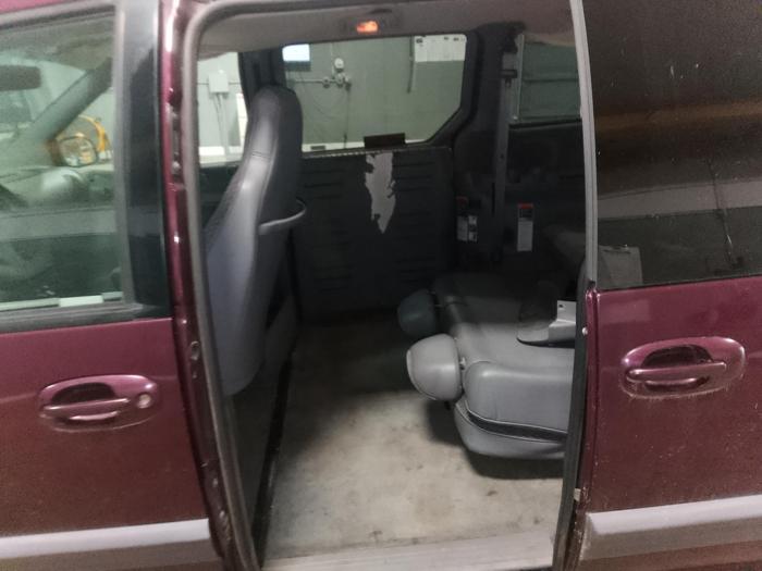 1999 plymouth grand-voyager expresso with 157963 miles for sale near elk-river, minnesota 60deb5f79cc74e52821b566498633df8.jpg