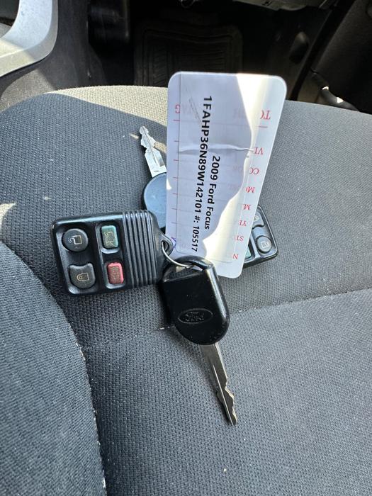 2009 ford focus ses-sedan with 153412 miles for sale near elk-river, minnesota 610f1bf6a80245f49e84017011ae1bef.jpeg