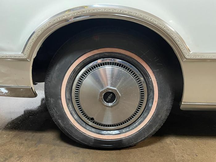 1976 Lincoln Continental