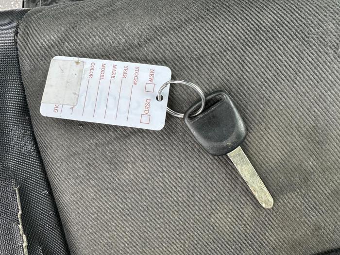 2004 honda element ex-4wd-at-w--front-side-airbags with 275162 miles for sale near elk-river, minnesota 6146630370a94dbf87112abaa2baf672.jpg