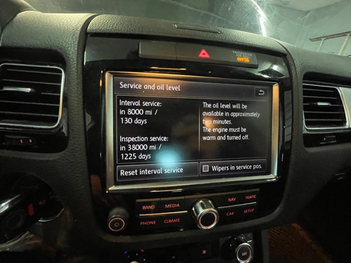 2012 volkswagen touareg vr6-lux with 229771 miles for sale near elk-river, minnesota 614a2e0dc3e844d7973b5a3a95ec1726.jpeg