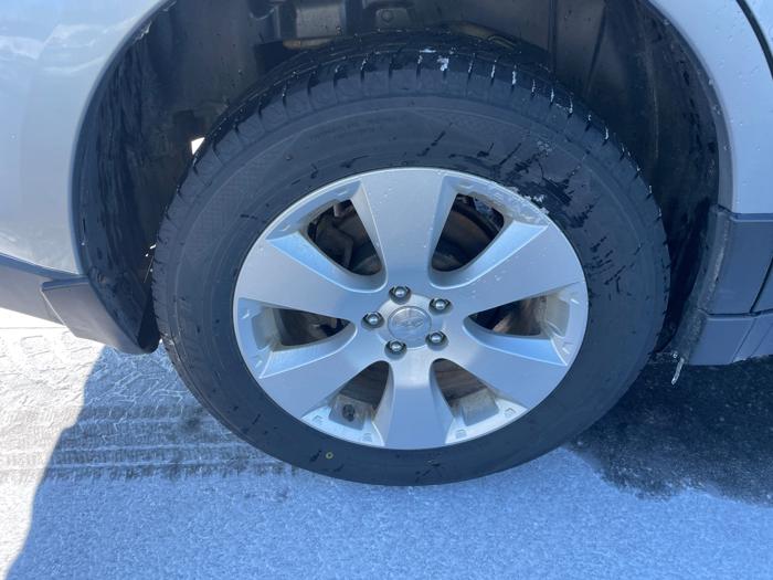 2011 subaru outback 2.5i-limited with 220160 miles for sale near alexandria, minnesota 61529fea79724618a0f6c9759b0baf64.jpeg