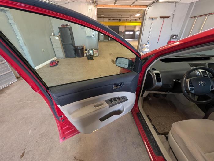 2008 toyota prius 4-door-liftback with 245769 miles for sale near elk-river, minnesota 61619a80ff594c8ca96d0d2eda0c52e6.jpg