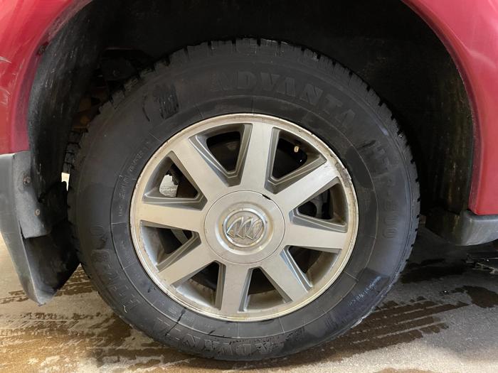 2004 Buick Rainier