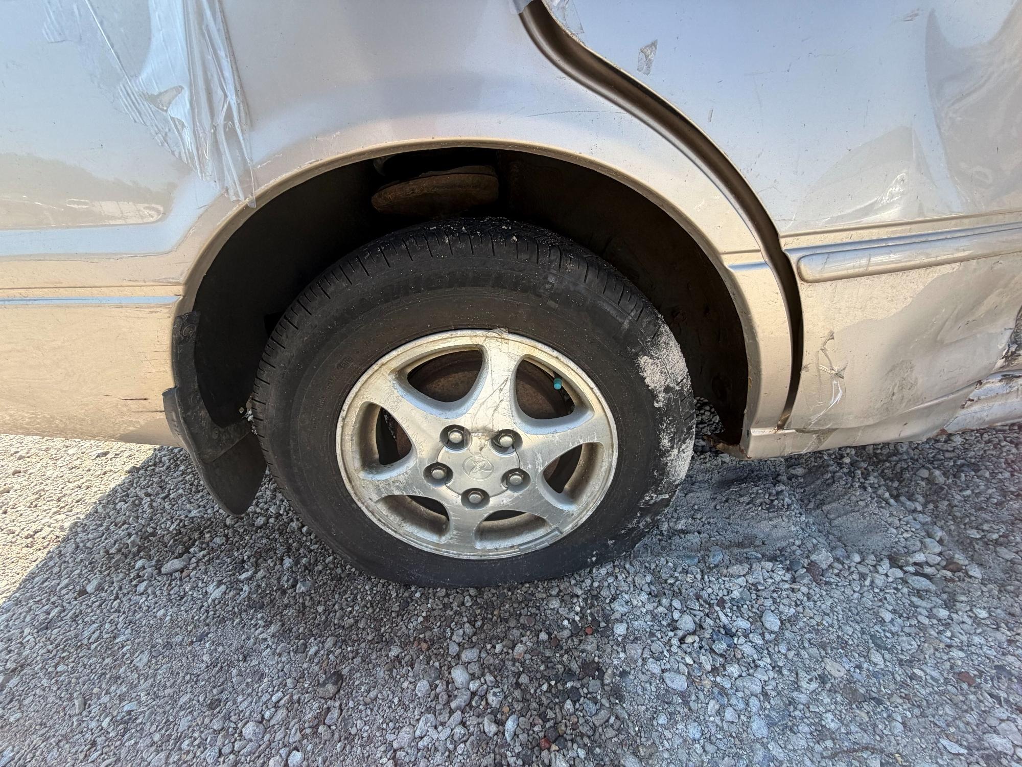 1999 toyota camry ce for sale near elk-river, minnesota 619a46bce20f44609e975cd4bf63305d.jpg