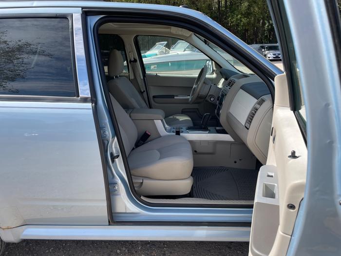 2008 mercury mariner v6-4wd with 169181 miles for sale near elk-river, minnesota 61a9b499178d44bbb51e4f81fb439f1d.jpeg