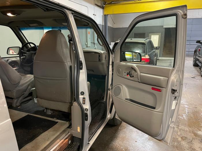 1999 chevrolet astro cargo-van-awd with 122202 miles for sale near elk-river, minnesota 61b638427d8741a4b33059ba2e080174.jpeg