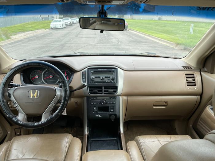 2007 honda pilot ex-l-4wd-at with 305463 miles for sale near elk-river, minnesota 61c11e517f7345e2acb8e81b8dead12a.jpeg