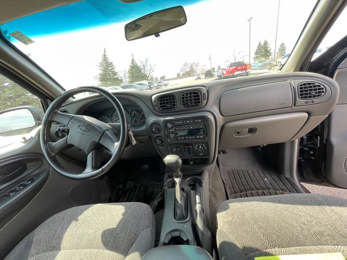 2003 chevrolet trailblazer ls-4wd with 128822 miles for sale near fridley, minnesota 61cb00808ae54b30be0872ef4952f668.jpeg