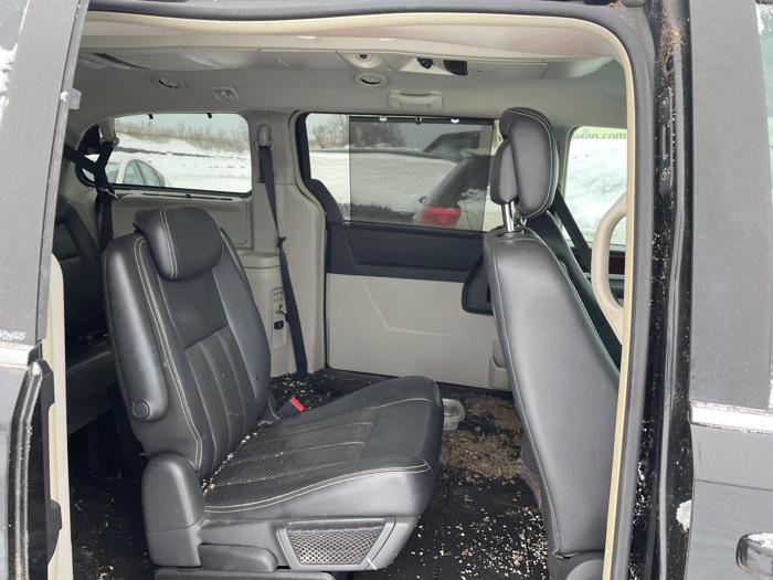 2010 chrysler town-and-country touring with 184874 miles for sale near elk-river, minnesota 62086ded7b2142c49c2b523cf4dbd732.jpg