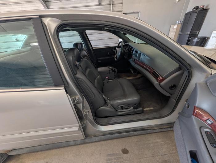 2005 buick lesabre limited with 164283 miles for sale near elk-river, minnesota 620fba0f9b0048559a76fc1cd28261f4.jpg