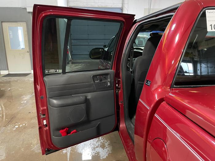 2003 chevrolet s-10-pickup ls with 191135 miles for sale near elk-river, minnesota 6220d8a95f0144d2a8a654f30db9b943.jpg