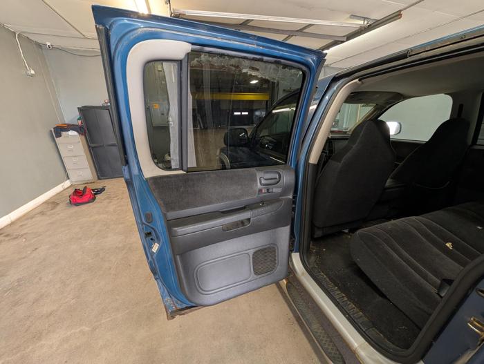 2004 dodge dakota slt-quad-cab-4wd with 188045 miles for sale near elk-river, minnesota 6224621703924cf29a132f7ddee3dca7.jpg
