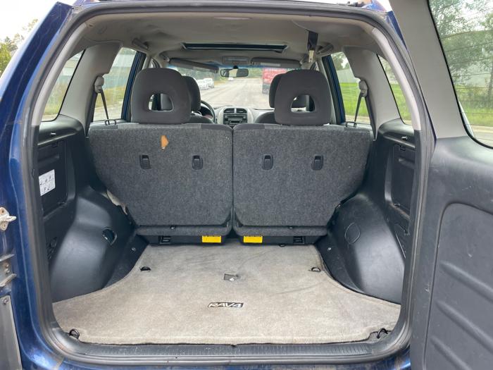 2005 toyota rav4 2wd with 174849 miles for sale near elk-river, minnesota 628275efb8a346778a7caed0ef581663.jpeg