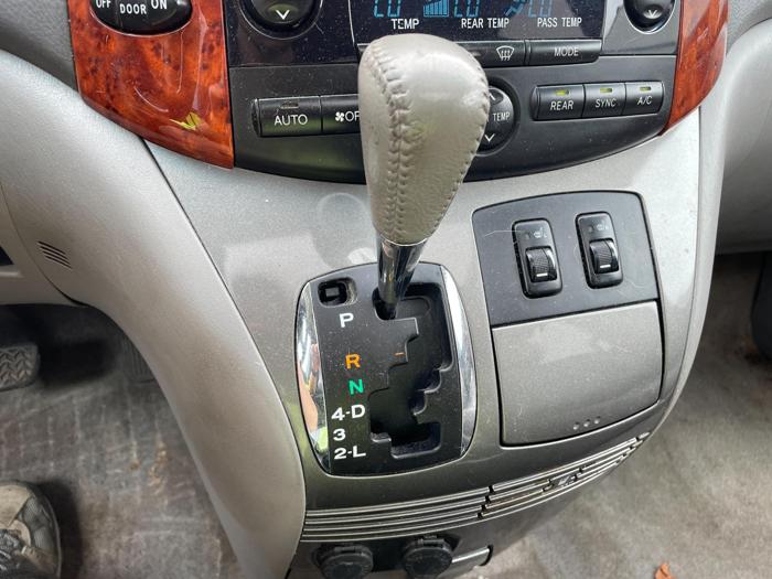 2006 Toyota Sienna