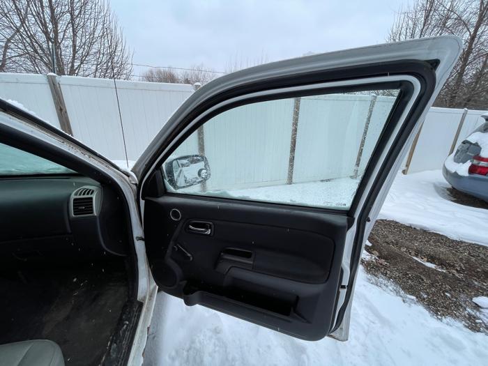 2009 chevrolet colorado work-truck-2wd with 152452 miles for sale near elk-river, minnesota 629d444a1de3494ca1c93d7c99ef985e.jpeg