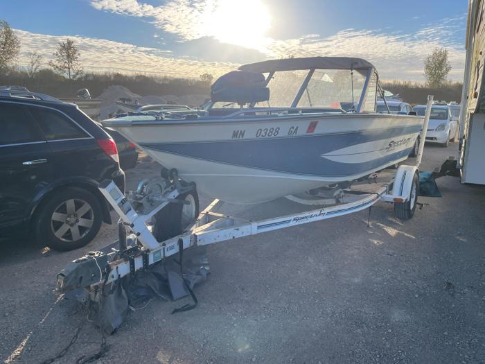 1992 spectrum- -long-fishing-boat for sale near elk-river, minnesota 62a4eb6c0fd64ccb80316119653c8b27.jpg