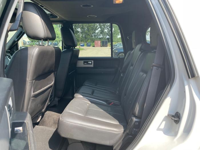 2014 ford expedition limited-4wd with 263117 miles for sale near burnsville, minnesota 62aa79b603a947e18328b86f861caaca.jpeg
