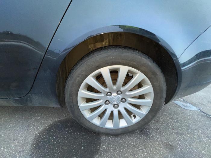 2013 buick regal turbo-premium-1 with 90440 miles for sale near elk-river, minnesota 62e738bf4109442092db81c84a314ceb.jpeg