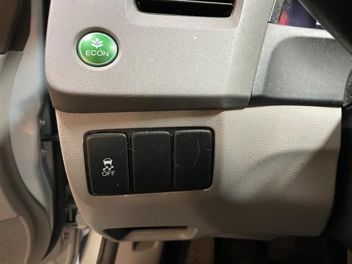 2012 honda civic-hybrid with 79698 miles for sale near elk-river, minnesota 6300cff609a64808858d9aa33845f682.jpeg