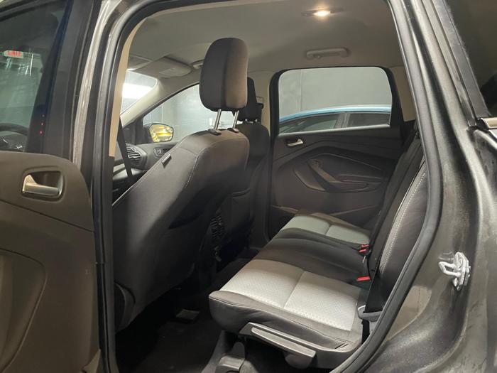 2018 ford escape se with 289172 miles for sale near elk-river, minnesota 6306ad2ae5384ca7b3bf5eecd2b6a4f4.jpg