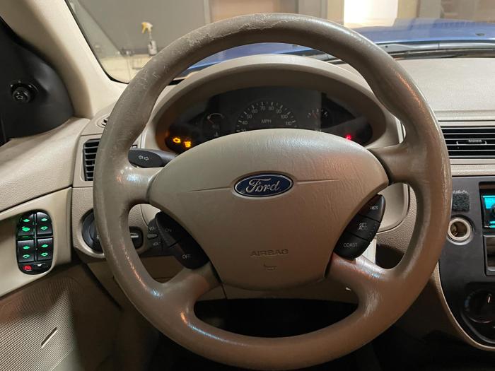 2005 ford focus se with 252701 miles for sale near elk-river, minnesota 630ea981fcd54ebeb89de125e9cff8fd.jpg