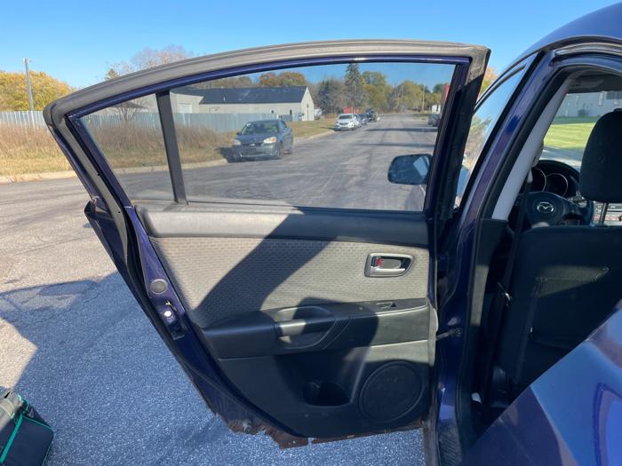 2006 mazda mazda3 i-4-door with 136526 miles for sale near elk-river, minnesota 632d4d9123c44608b9b1636738e407a7.jpeg