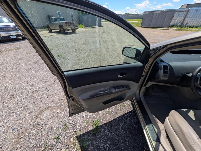 2006 toyota prius 4-door-liftback with 256025 miles for sale near elk-river, minnesota 635049dcd04d48e38c476c71a7ec4448.jpg