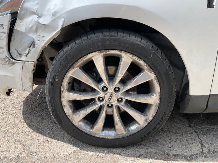 2012 lincoln mkt 3.5l-with-ecoboost-awd with 155663 miles for sale near elk-river, minnesota 63564753cffc4d5f9507cffa12212806.jpeg