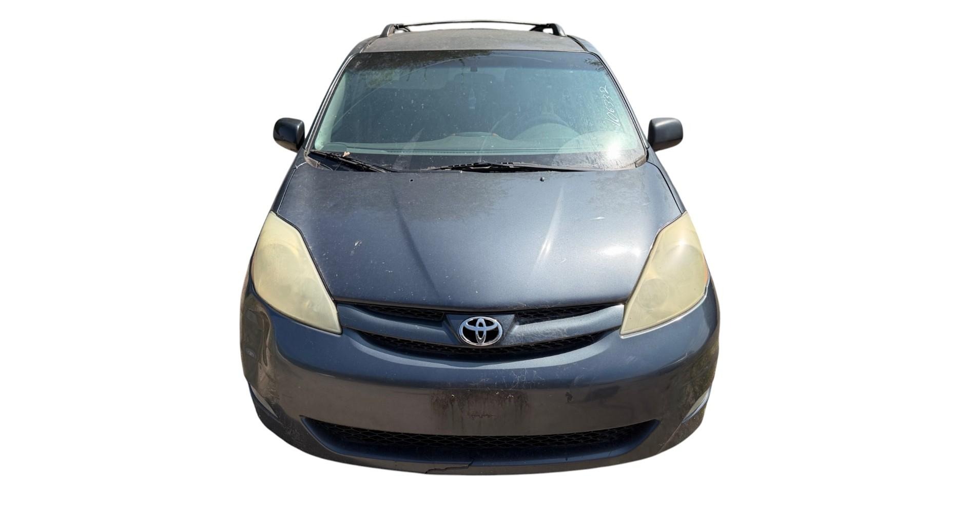 2006 toyota sienna xle with 230312 miles for sale near elk-river, minnesota 63974b70846e4bb990073ededa0d40a7.jpg