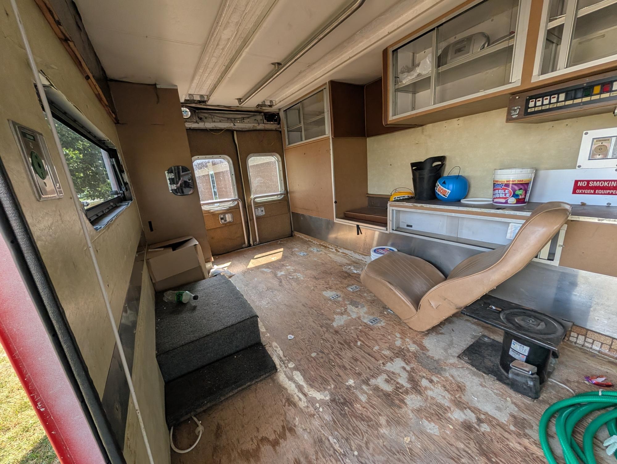 1989 ford econoline e350 with 40858 miles for sale near ramsey, minnesota 639f48f7f6ff438a94d89efc88bd898b.jpg