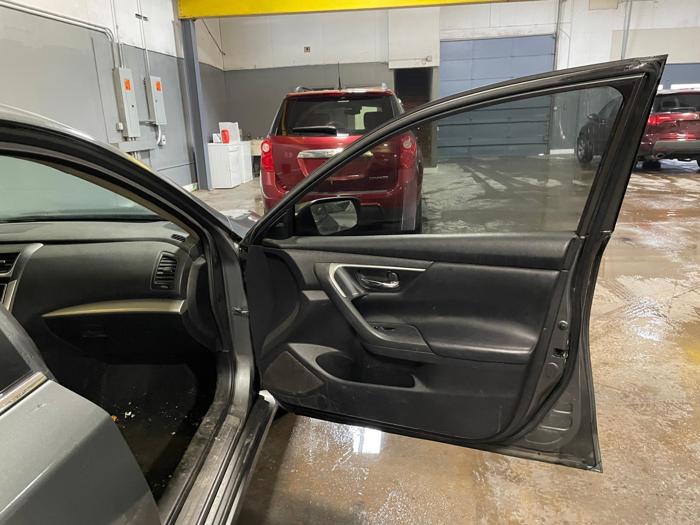 2018 nissan altima sv with 138322 miles for sale near elk-river, minnesota 63a4f18d49384f789cd33077d5e109e7.jpg