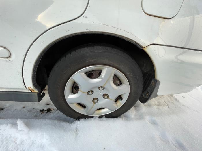 1999 honda civic ex-sedan with 192317 miles for sale near elk-river, minnesota 63a9fdc4f8304aefb6ed586a78438928.jpeg