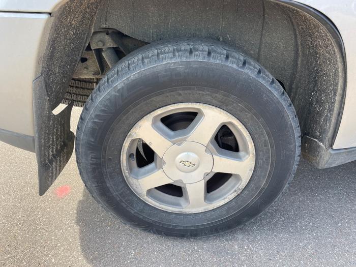 2004 chevrolet trailblazer ls-4wd with 185080 miles for sale near elk-river, minnesota 63ace9ad693a4033b57ec4247791da53.jpeg